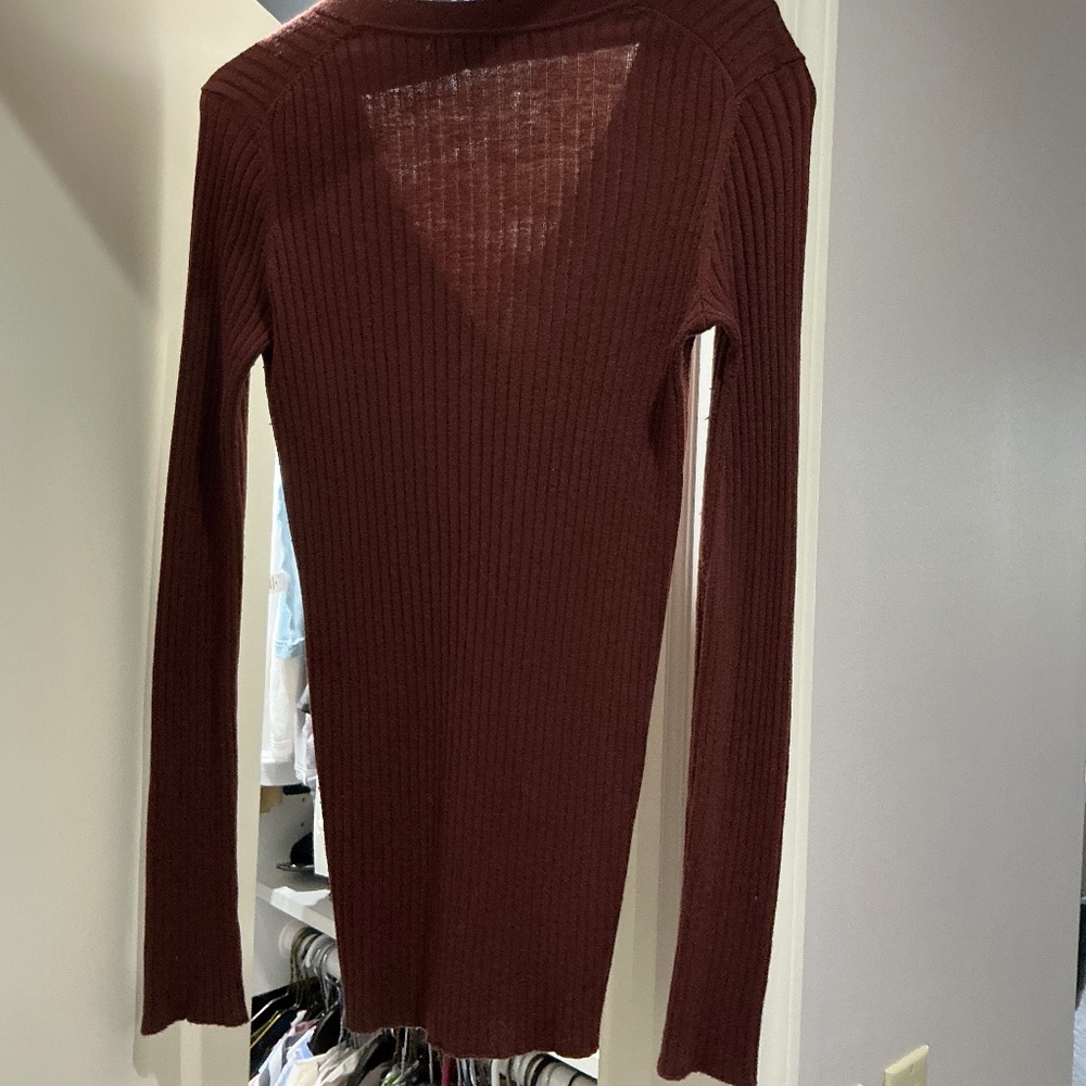 Vince Ribbed Red/Rust Cardigan - Picture 5 of 5